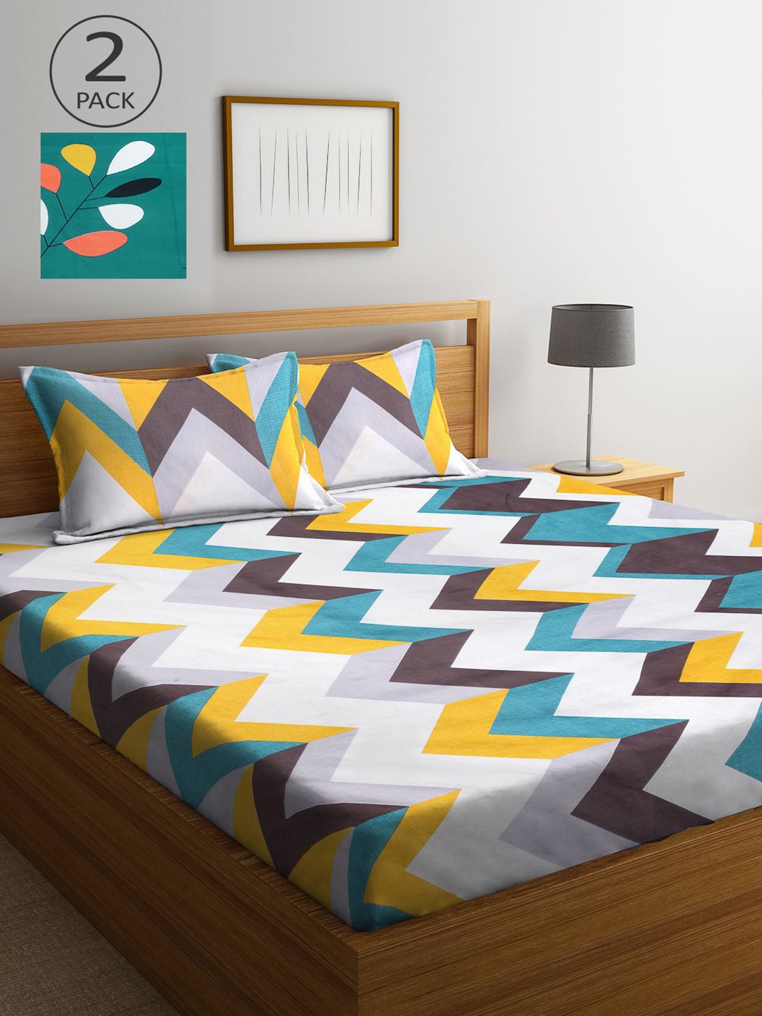 

KLOTTHE Multicoloured Geometric 210 TC 2 King Bedsheet with 4 Pillow Covers, Multi