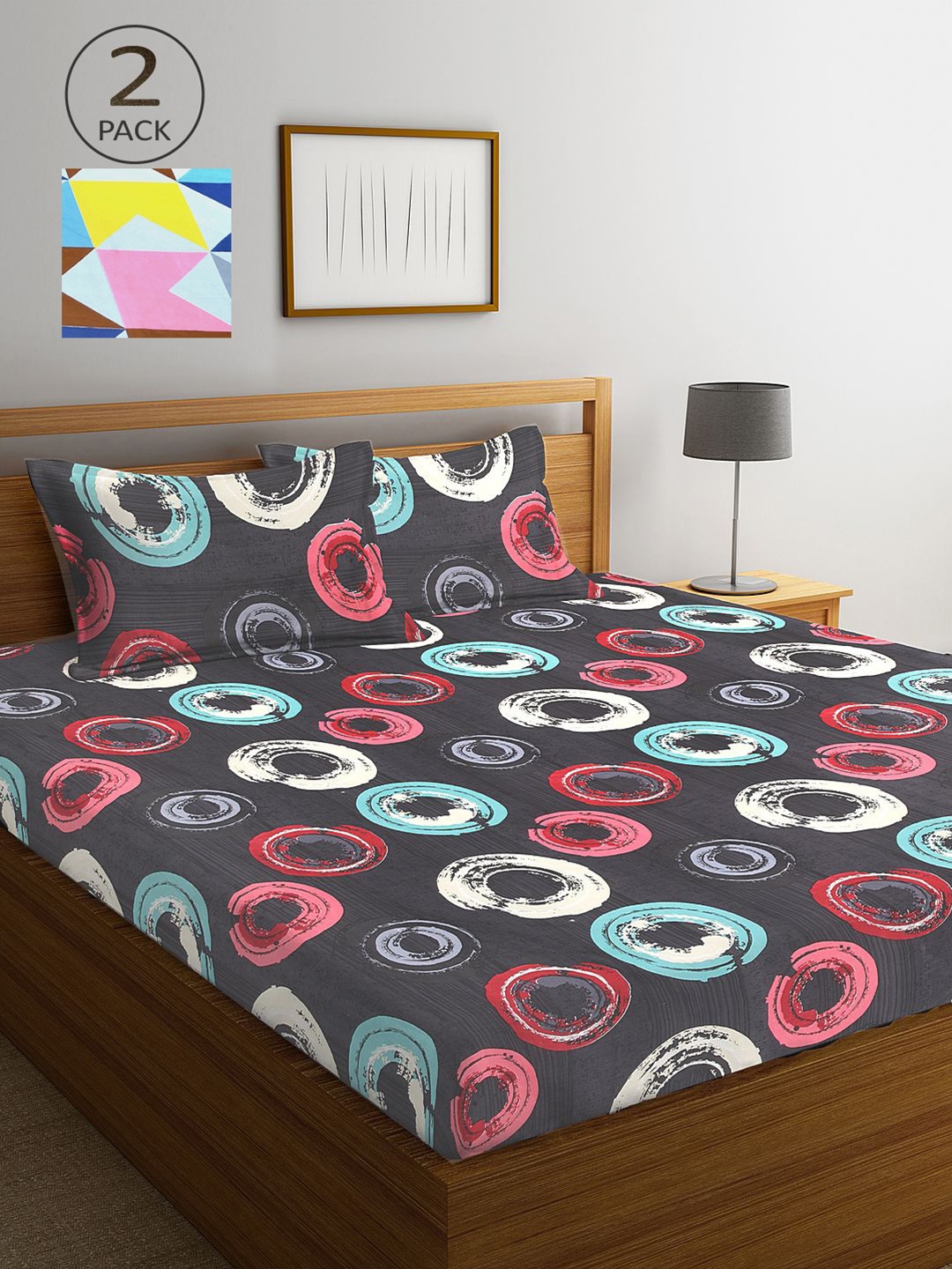 

KLOTTHE Grey & Pink Geometric 210 TC 2 King Bedsheet with 4 Pillow Covers