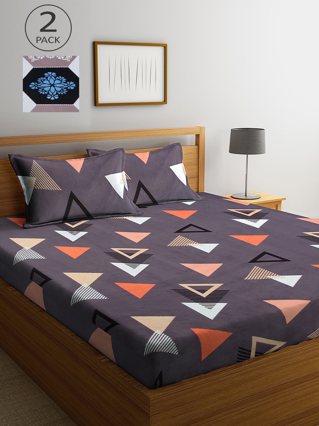 

KLOTTHE Grey & White Geometric 210 TC 2 King Bedsheet with 4 Pillow Covers