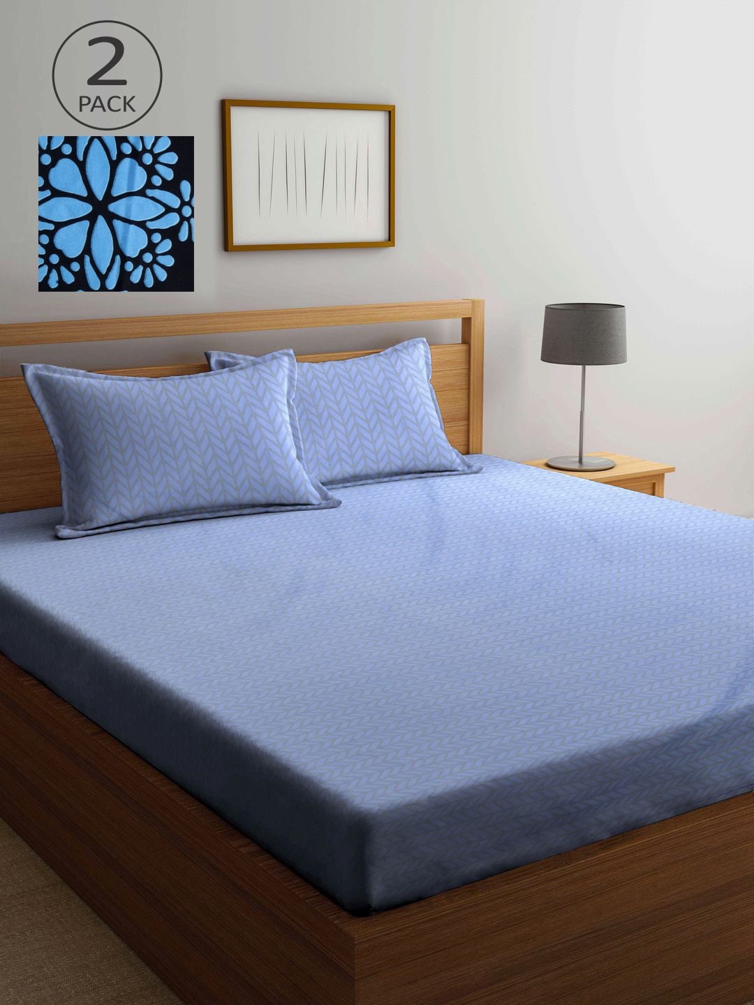 

KLOTTHE Blue & White Geometric 210 TC 2 King Bedsheet with 4 Pillow Covers