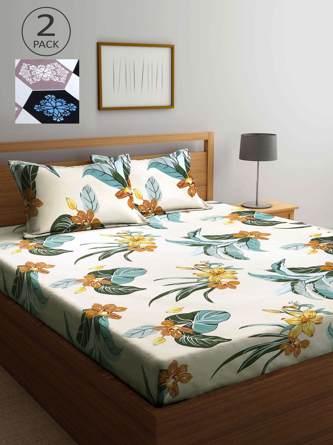 

KLOTTHE Cream-Coloured & White Floral 210 TC 2 King Bedsheet with 4 Pillow Covers