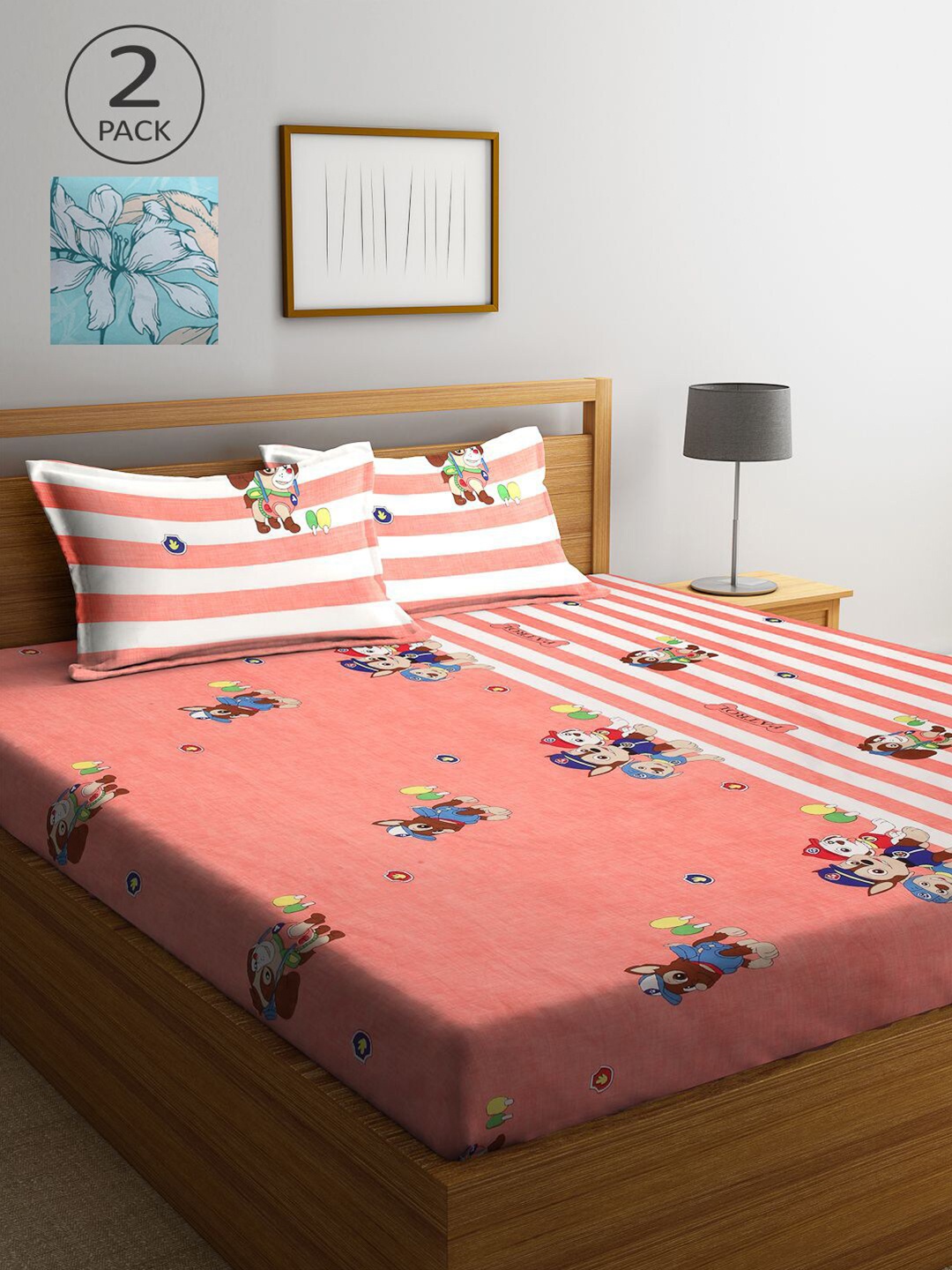 

KLOTTHE Peach-Coloured & Blue Floral 210 TC 2 King Bedsheet with 4 Pillow Covers