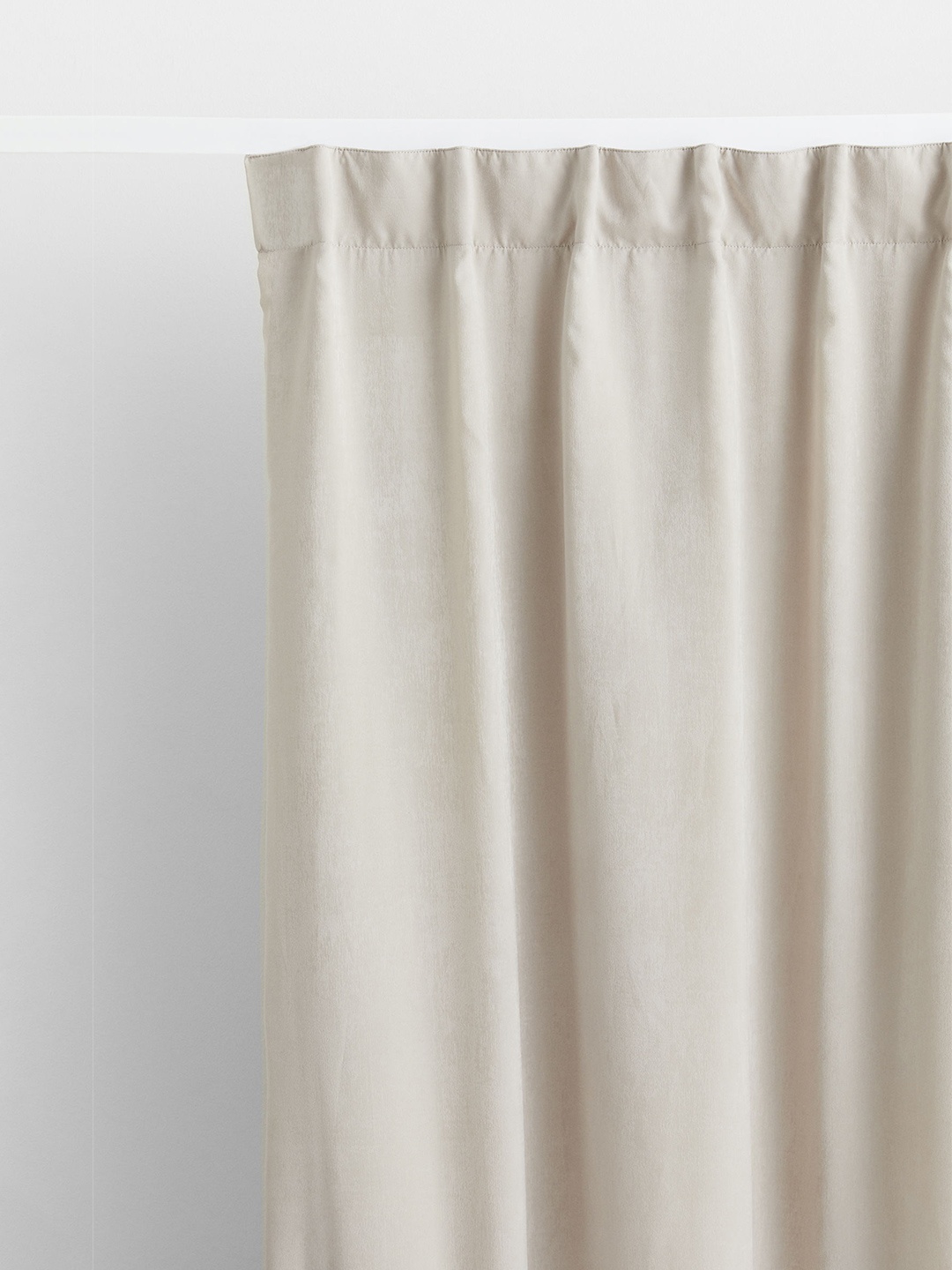 

H&M Beige 2-Pack Blackout Curtains