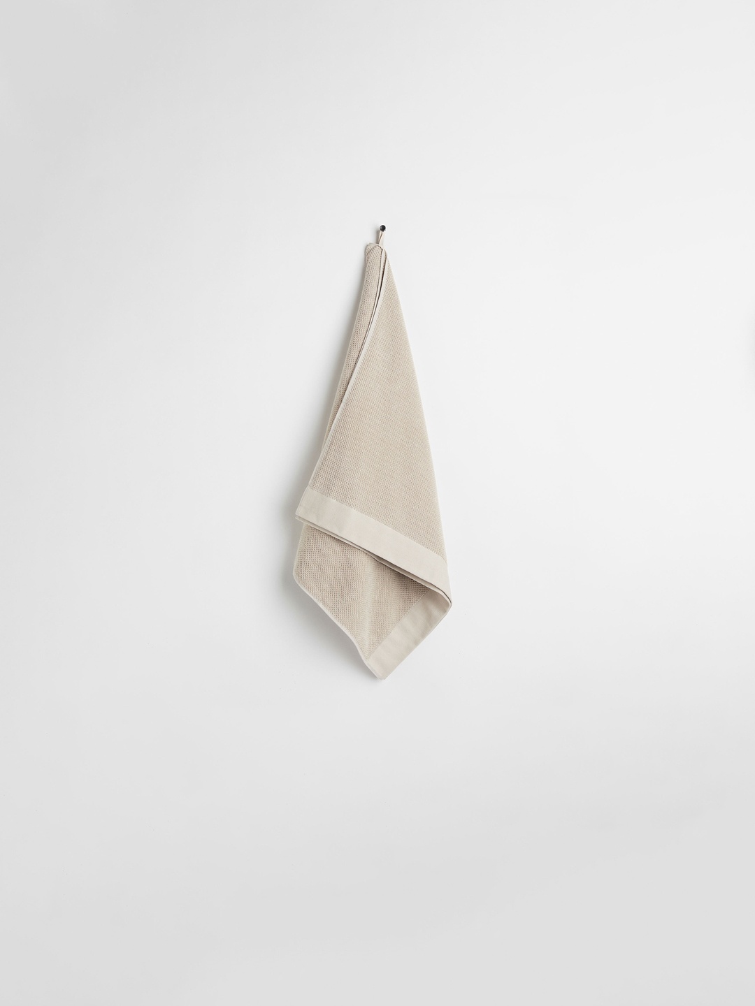 

H&M Unisex Beige Cotton Terry Bath Towel