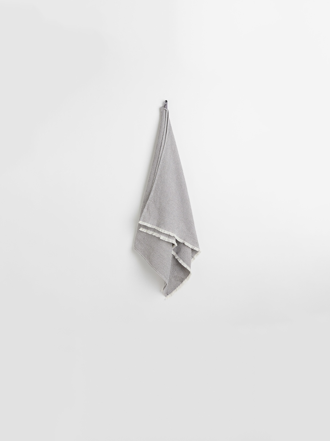 

H&M Grey Waffled Bath Towel