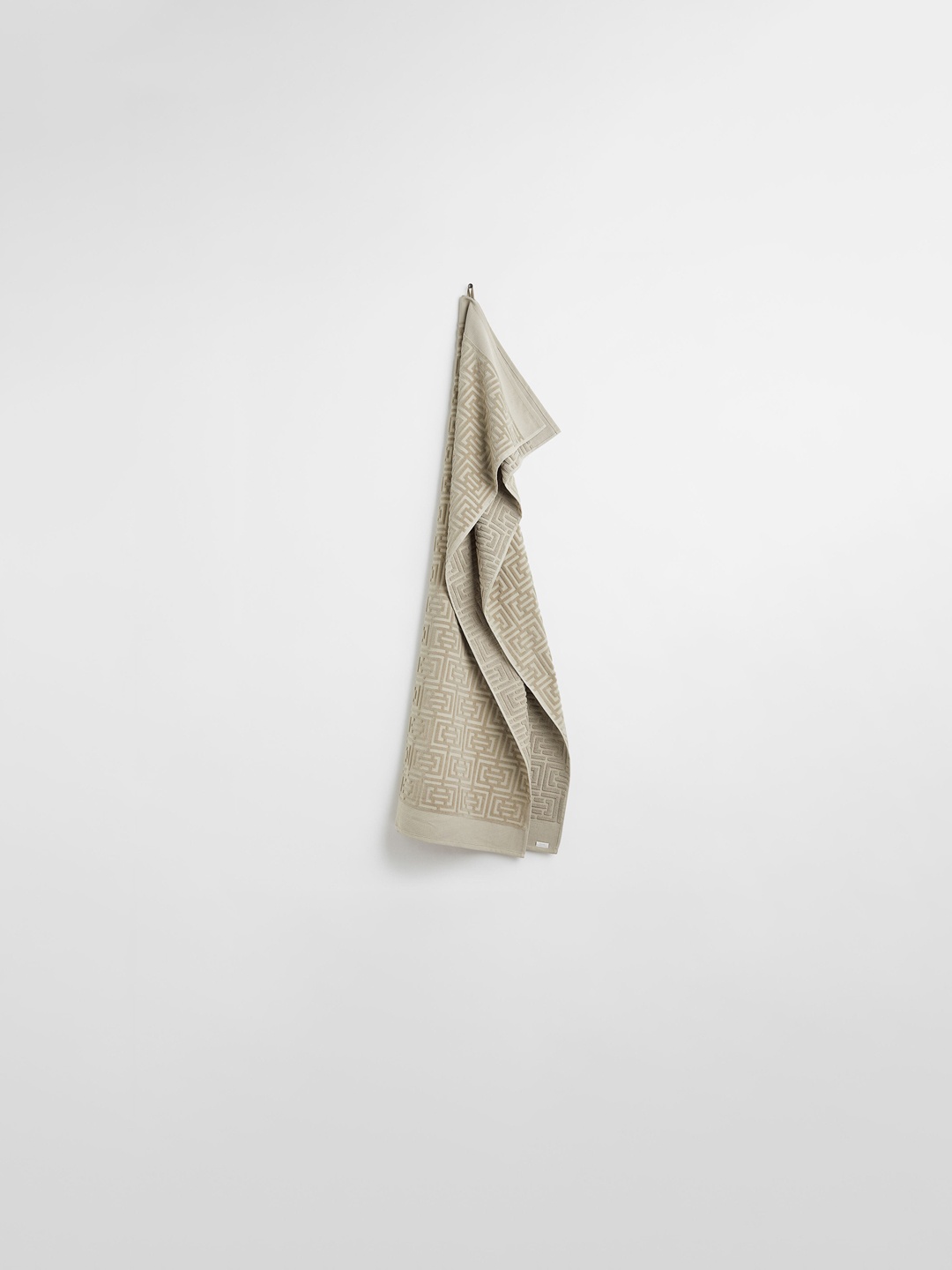 

H&M Beige Jacquard-patterned Bath Sheet