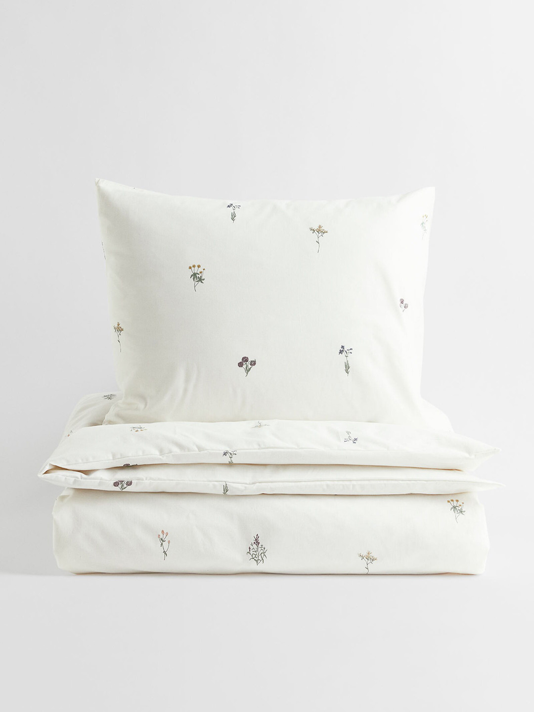 

H&M White Patterned Single Duvet Cover Set