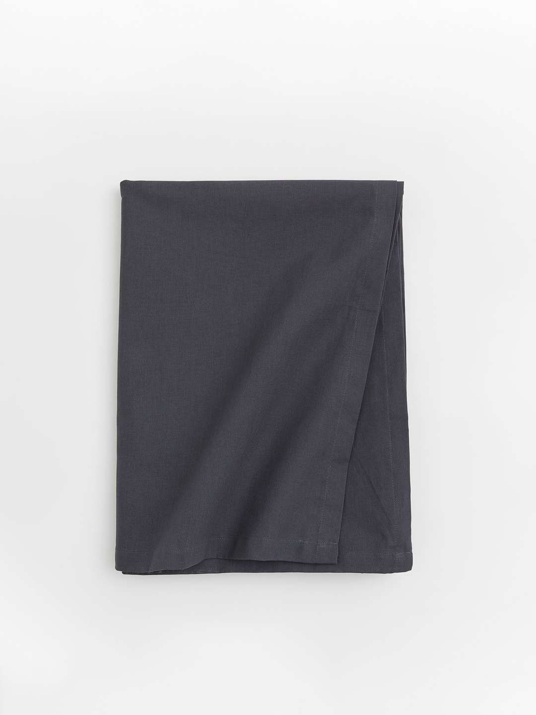 

H&M Charcoal Grey Solid Cotton Tablecloth