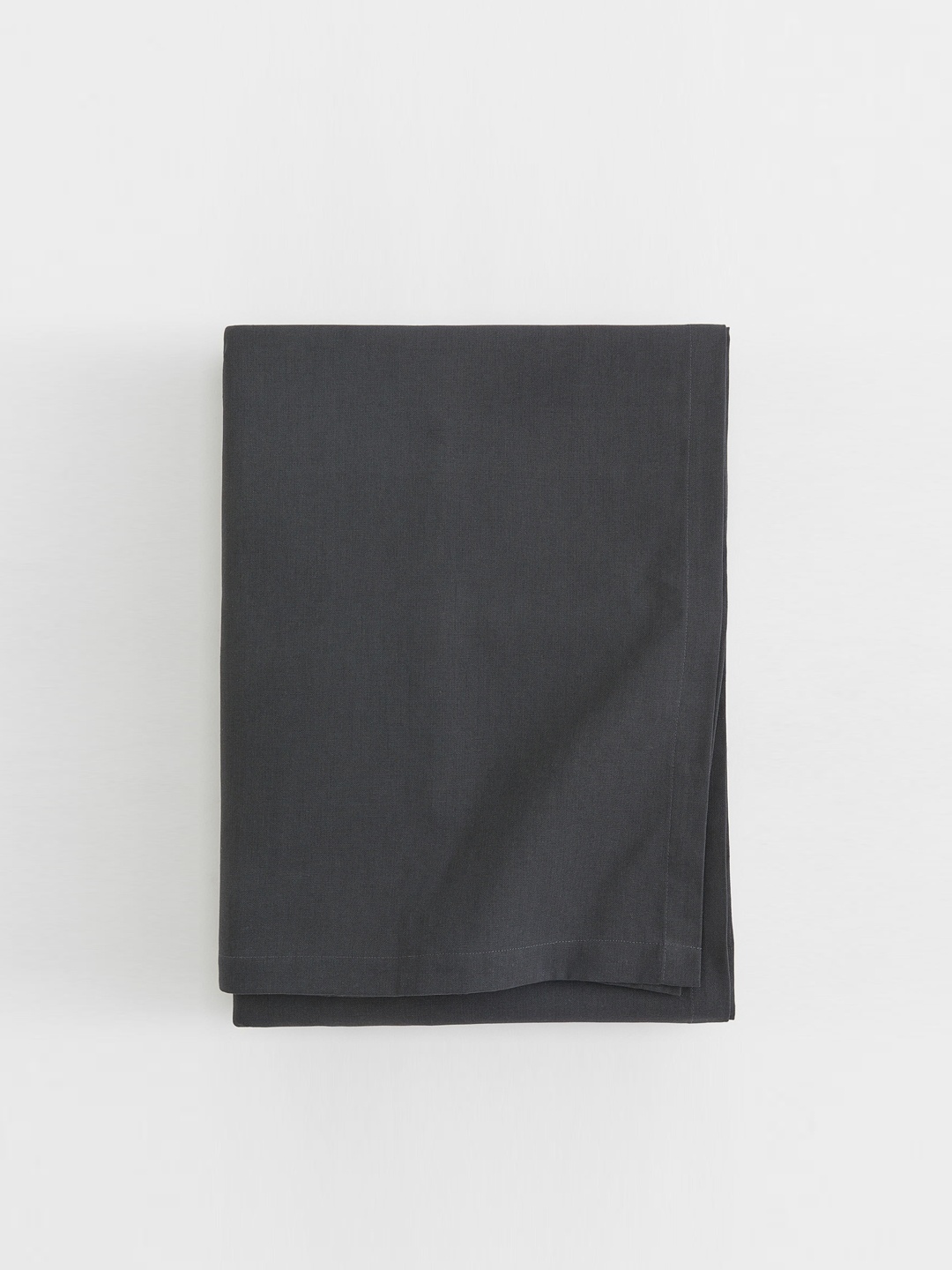 

H&M Charcoal Grey Cotton Tablecloth