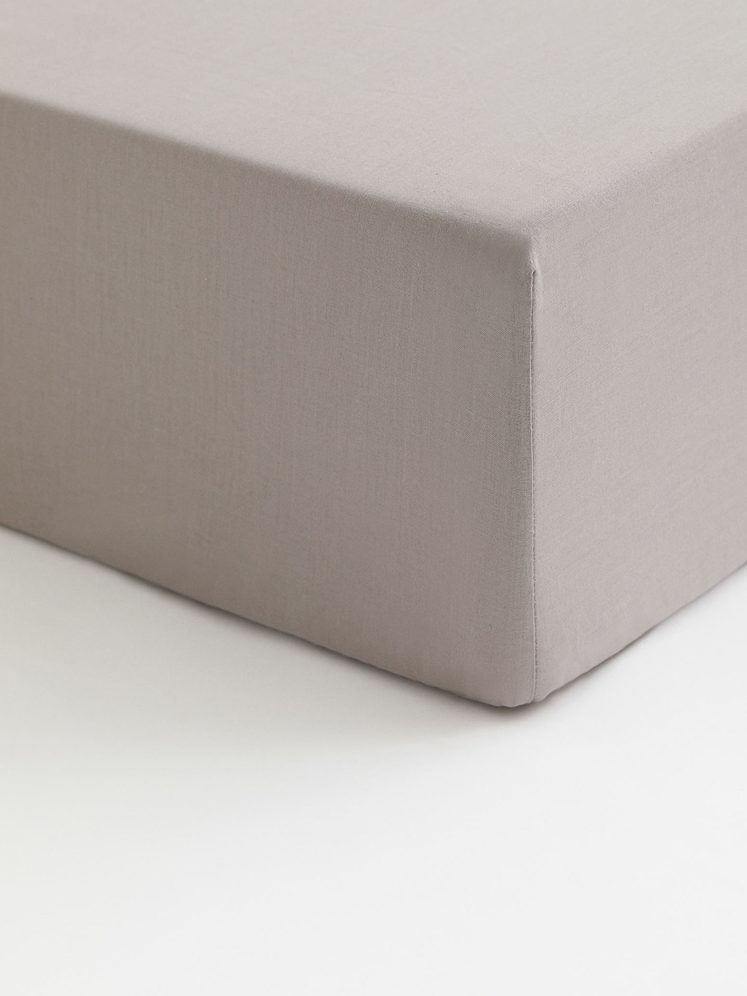 

H&M Beige Fitted Cotton Sheet