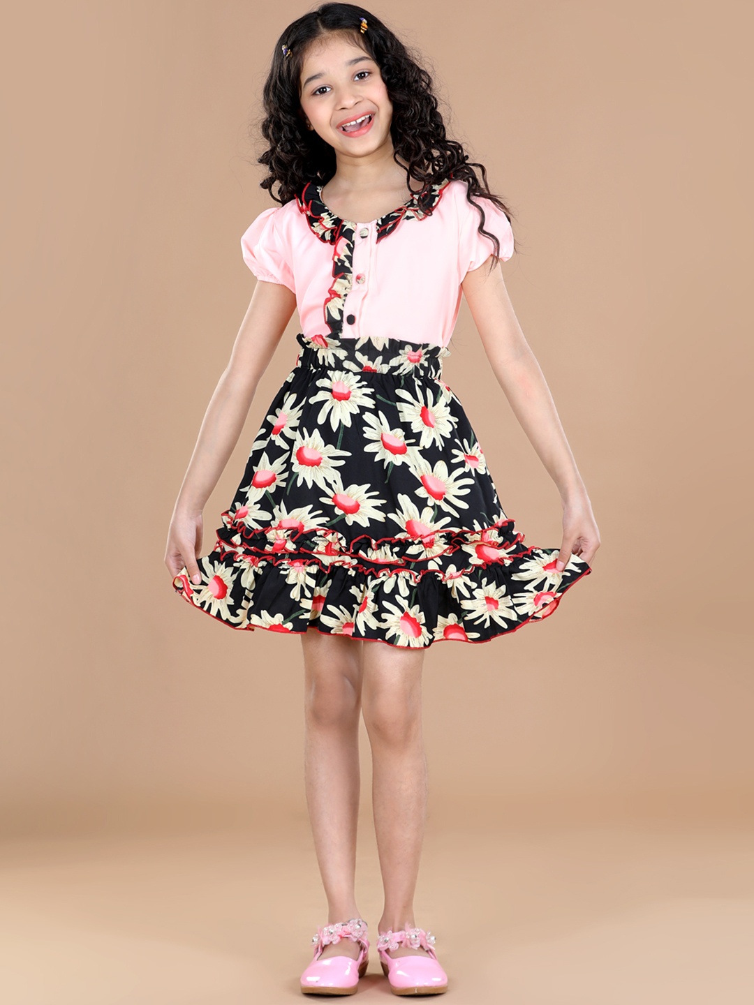 

Cutiekins Girls Peach-Coloured & Black Printed Top with Skirt