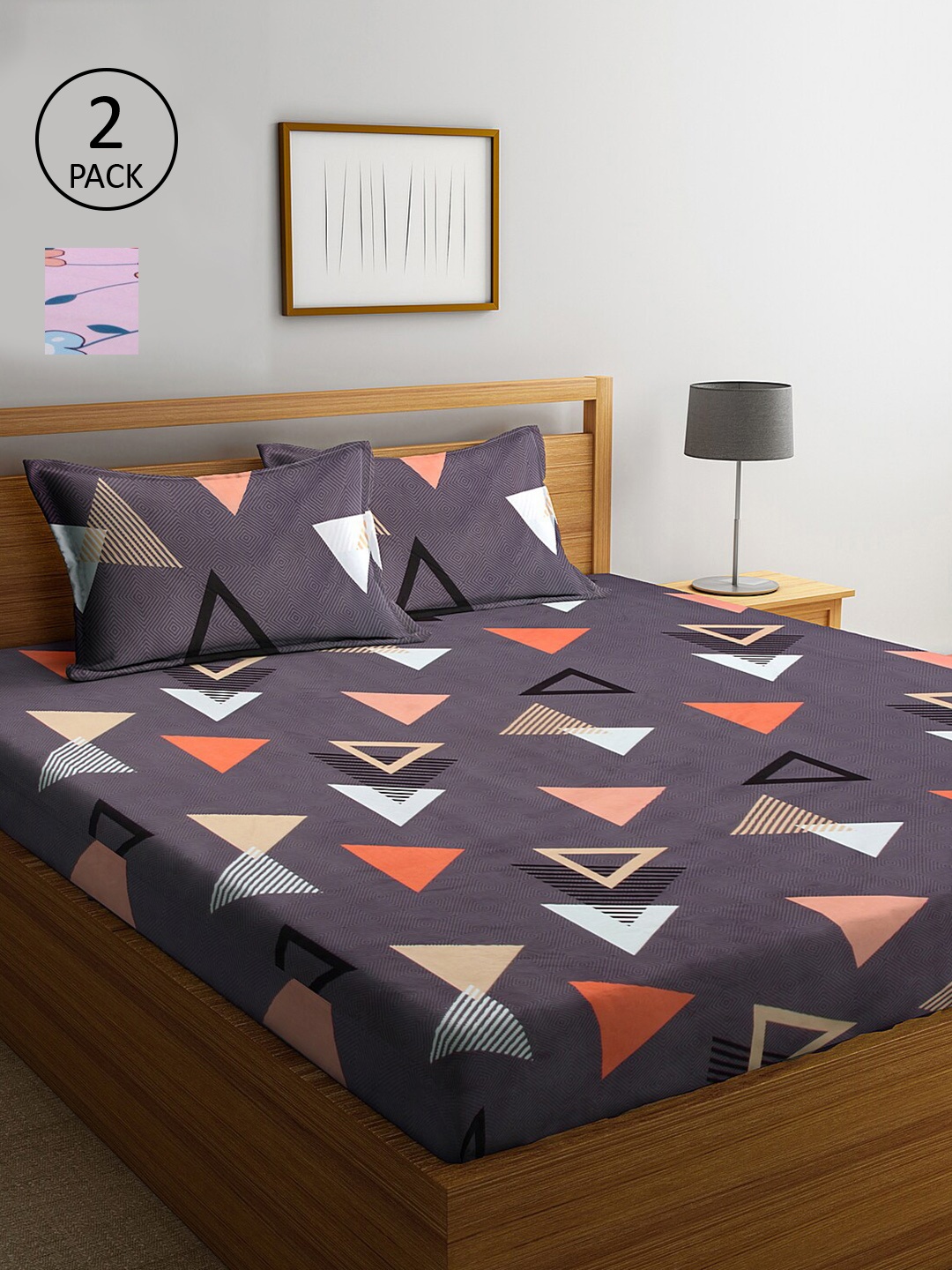 

KLOTTHE Purple & Pink Geometric 210 TC 2 King Bedsheet with 4 Pillow Covers