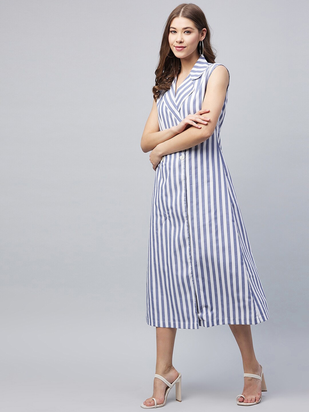 

StyleStone Blue Striped Midi Dress