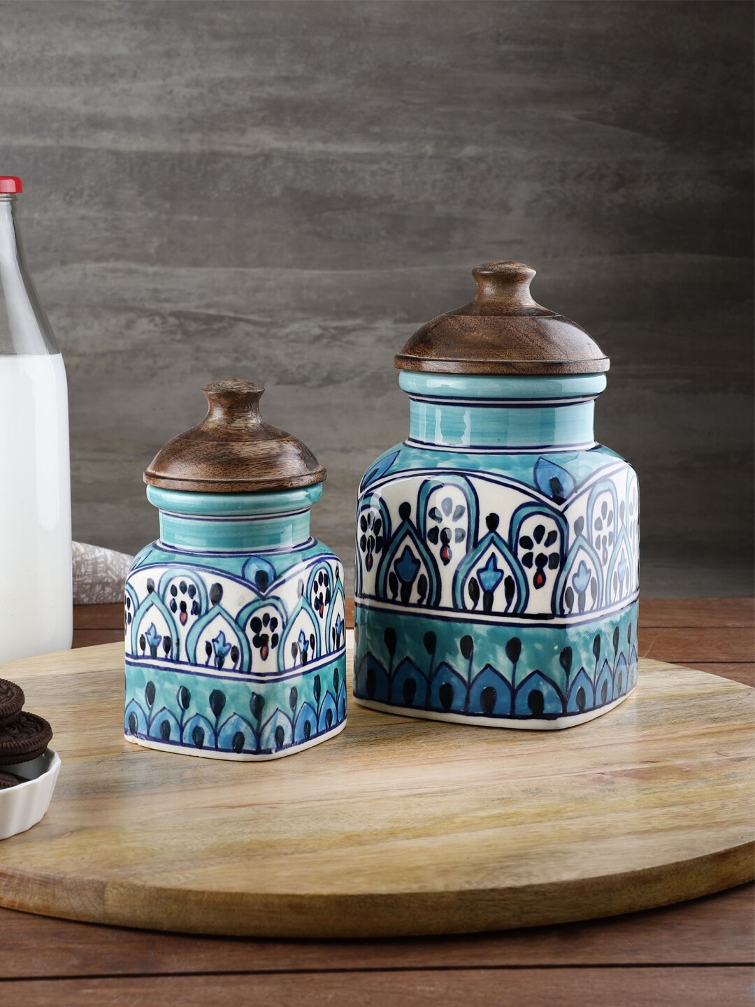 

VarEesha Set of 2 Blue & White Ceramic Jars With Wooden Lid