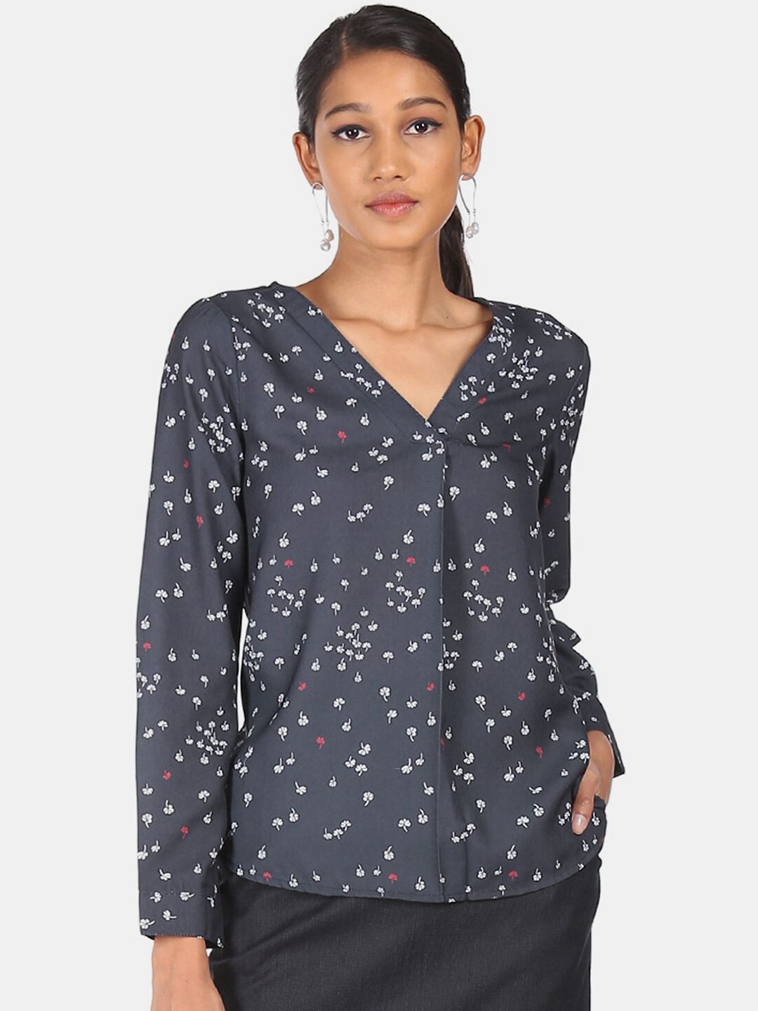 

SHFFL Black Floral Print Mandarin Collar Shirt Style Top