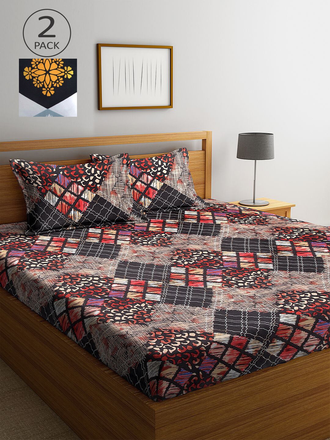 

KLOTTHE Brown & Black Geometric 210 TC 2 King Bedsheet with 4 Pillow Covers