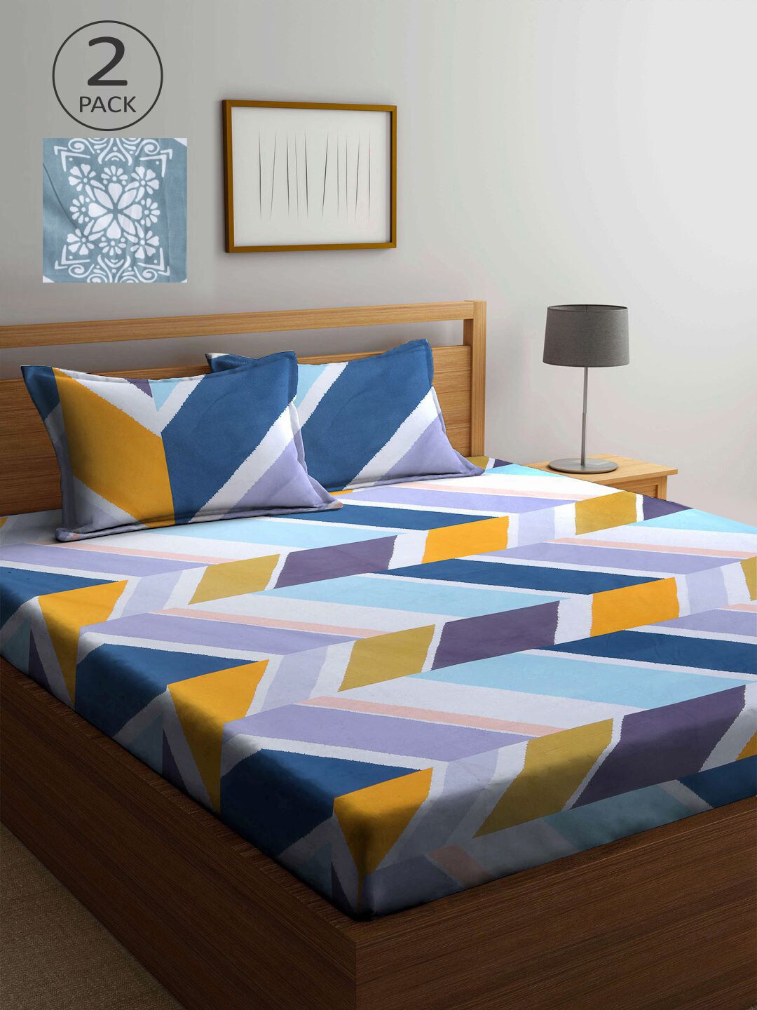

KLOTTHE Multicoloured Geometric 210 TC 2 King Bedsheet with 4 Pillow Covers, Multi