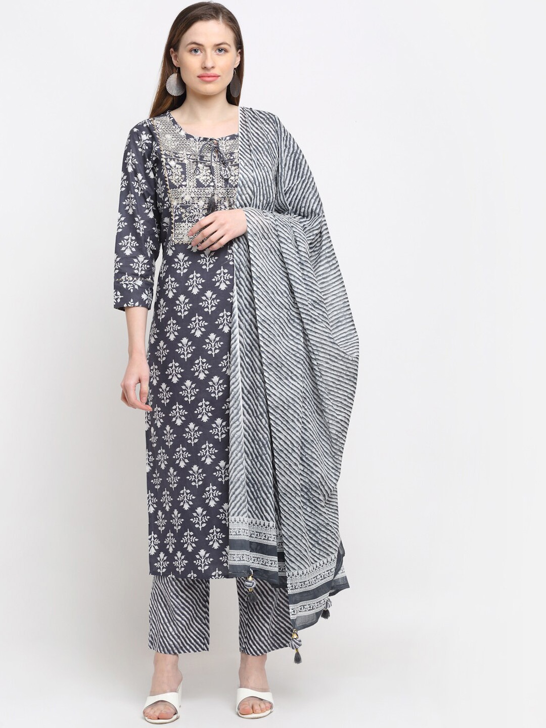 

KALINI Women Grey Yoke Design Floral Printed Kurta with Trousers & With Dupatta