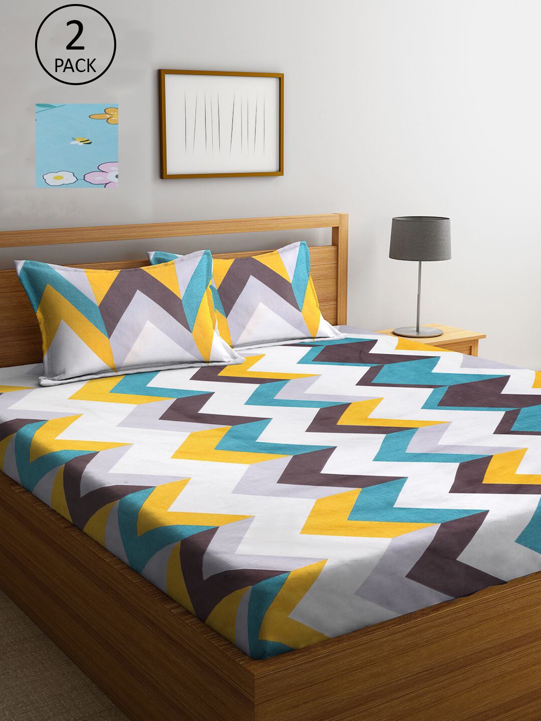 

KLOTTHE White & Yellow Geometric 210 TC 2 King Bedsheet with 4 Pillow Covers