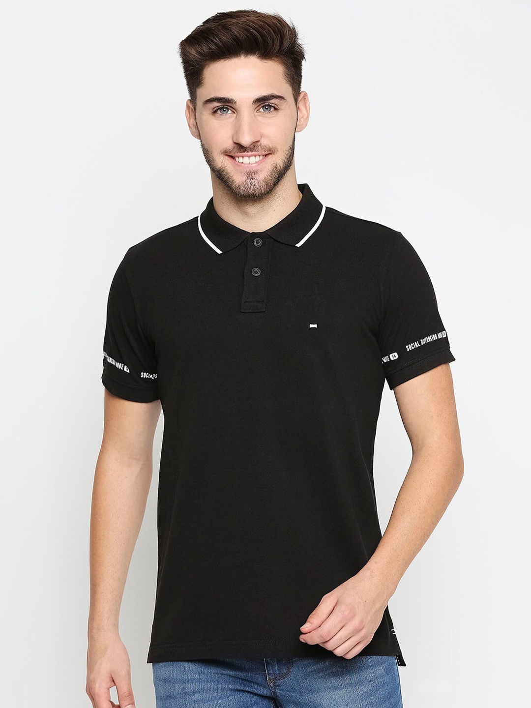 

Basics Men Black Slim Fit Pure Cotton T-shirt