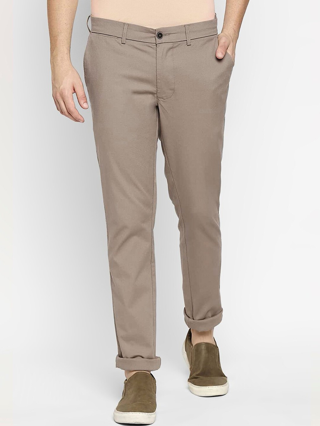 

Basics Men Brown Solid Tapered Fit Chinos