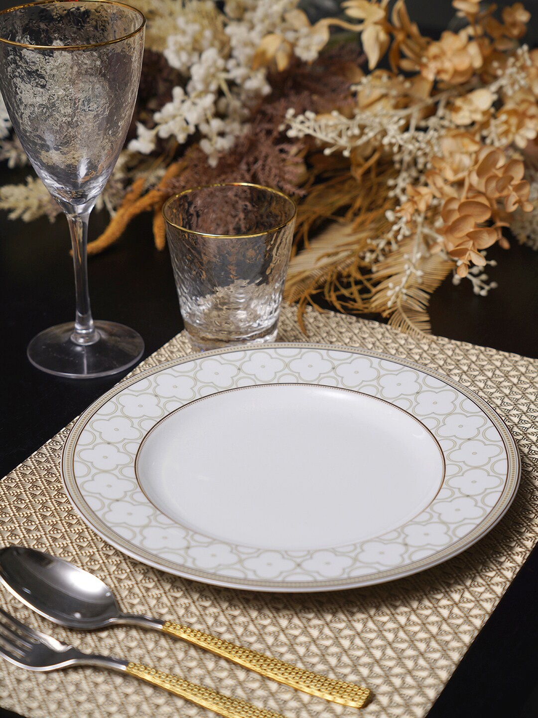 

Pure Home and Living Grey & Golden Floral Dinner Plate