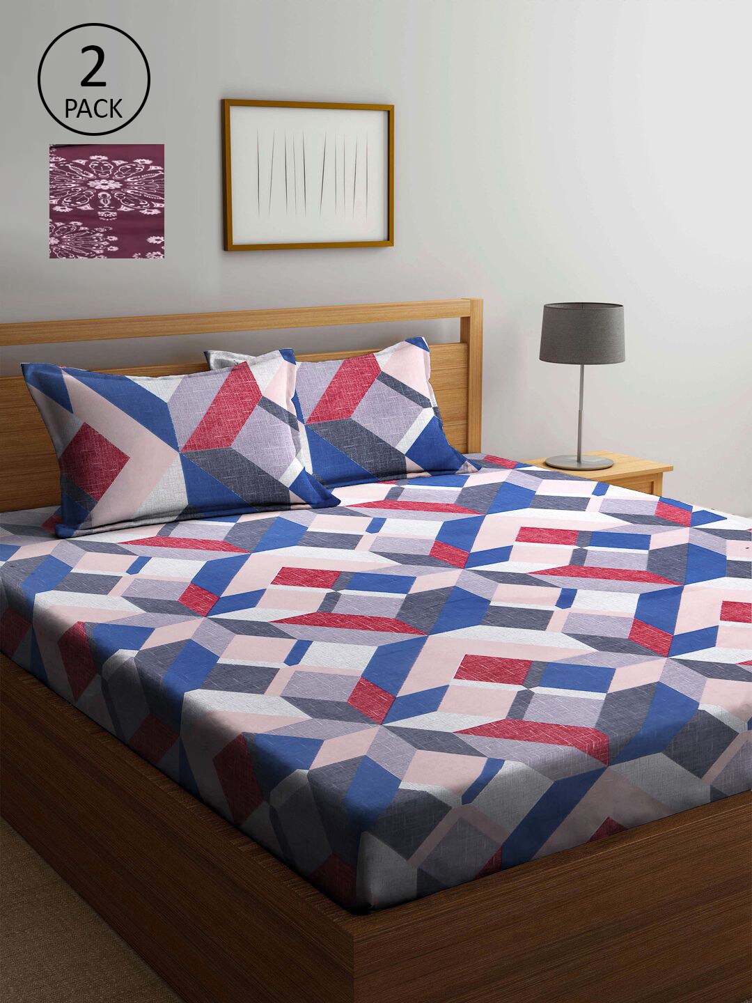

KLOTTHE Burgundy & Blue Geometric 210 TC 2 King Bedsheet with 4 Pillow Covers