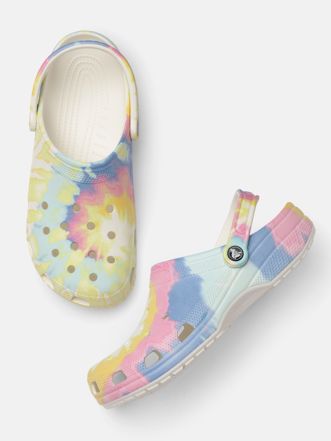 

Crocs Unisex Multicoloured Printed Classic Clogs, Multi