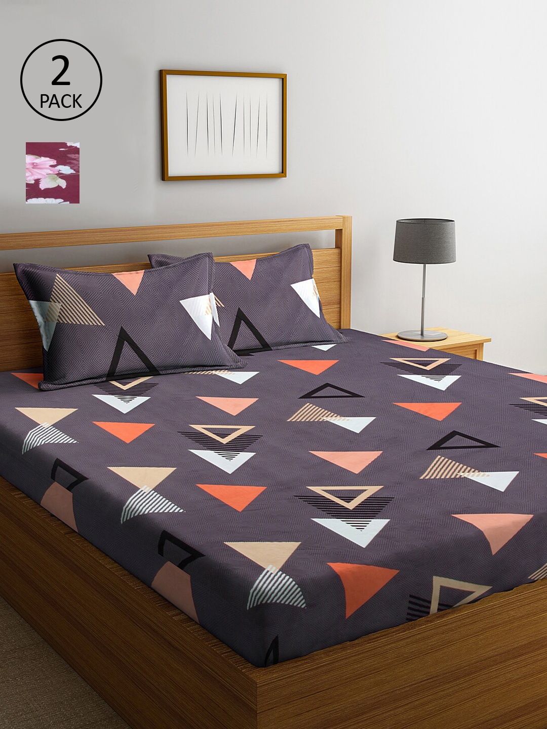 

KLOTTHE Grey & Maroon Geometric 210 TC 2 King Bedsheet with 4 Pillow Covers