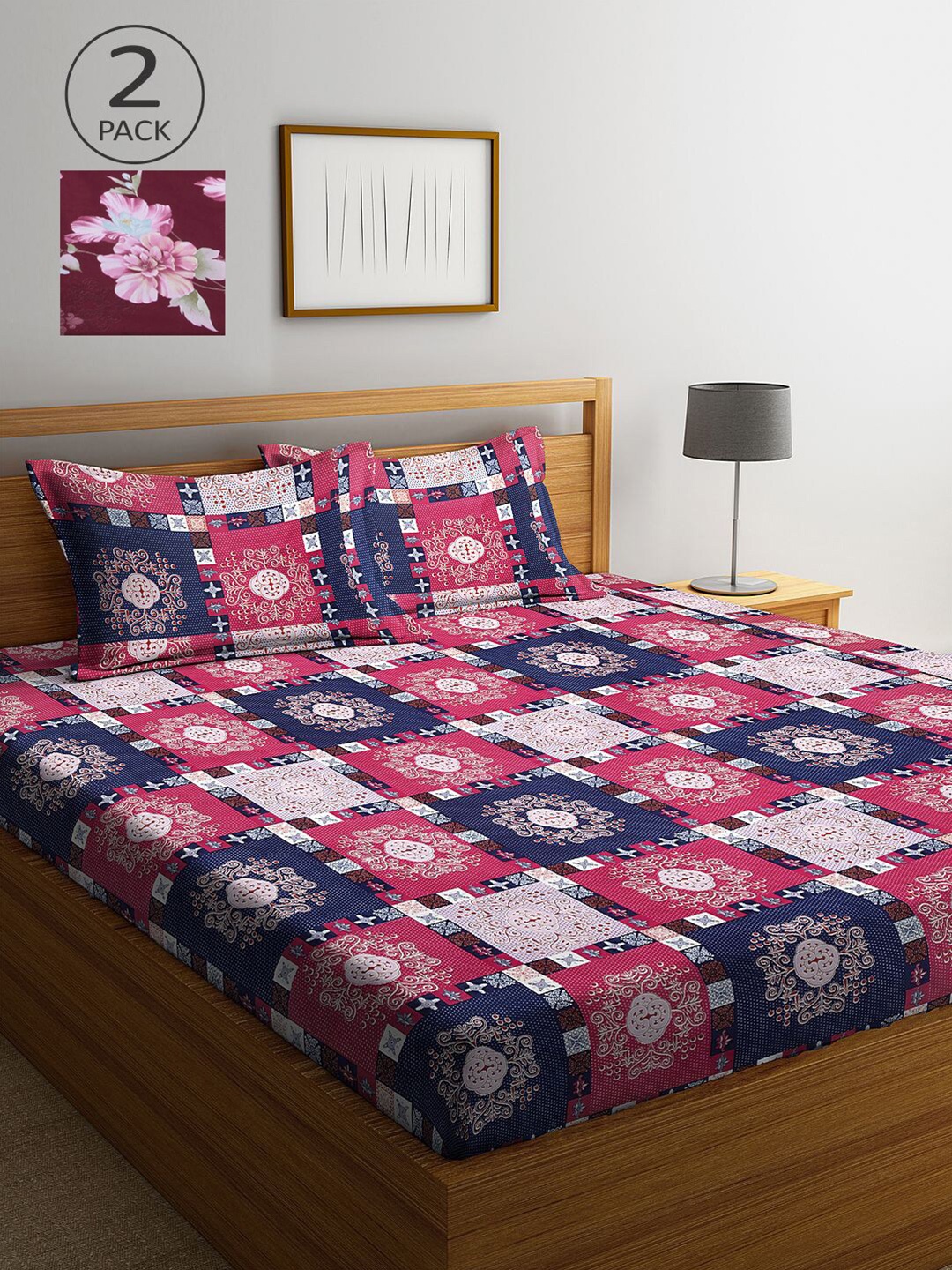 

KLOTTHE Maroon & Navy Blue Geometric 210 TC 2 King Bedsheet with 4 Pillow Covers