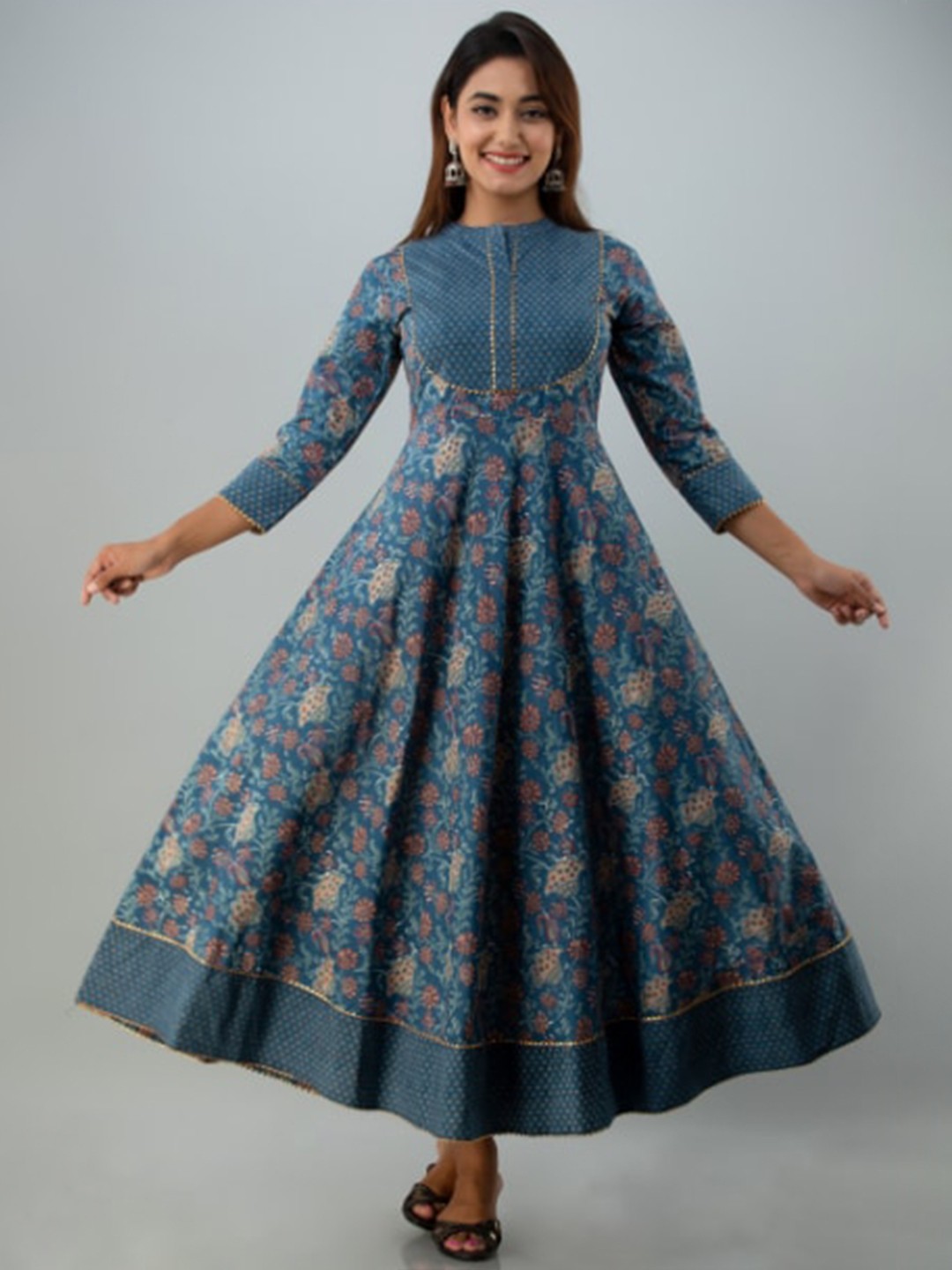 

GLAM ROOTS Blue Floral Printed Cotton Midi Fit & Flared Dress
