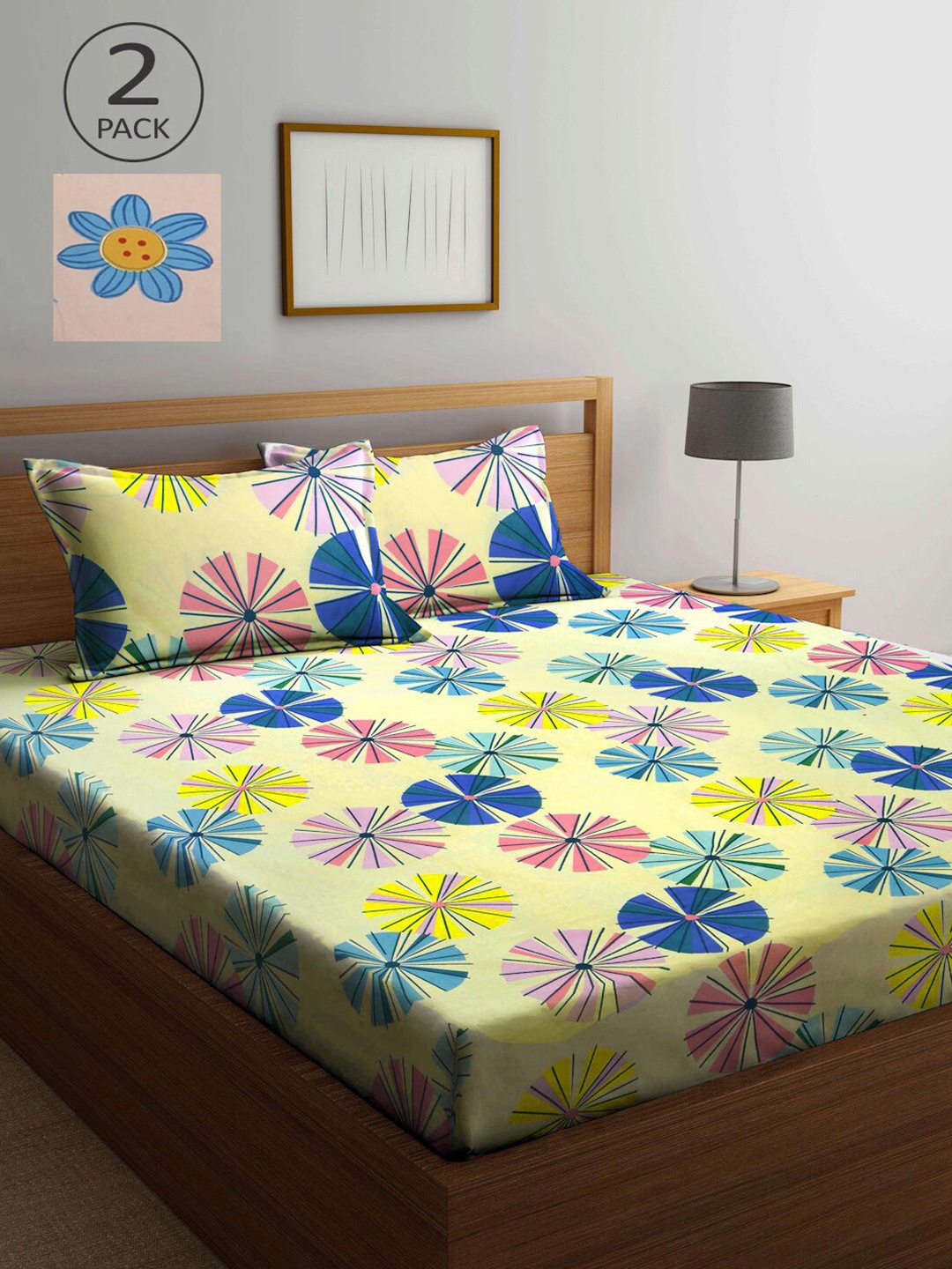 

KLOTTHE Peach-Coloured & Yellow Floral 210 TC 2 King Bedsheet with 4 Pillow Covers