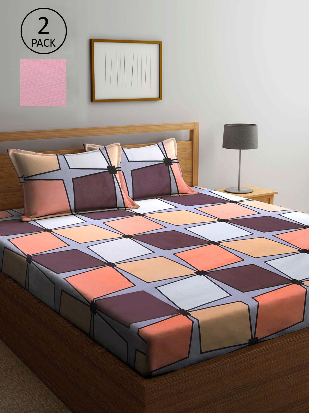 

KLOTTHE Brown & White Geometric 210 TC 2 King Bedsheet with 4 Pillow Covers
