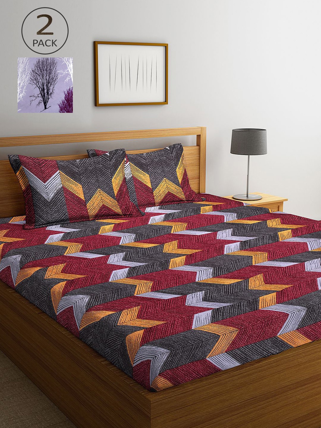 

KLOTTHE Black & Maroon Geometric 210 TC 2 King Bedsheet with 4 Pillow Covers