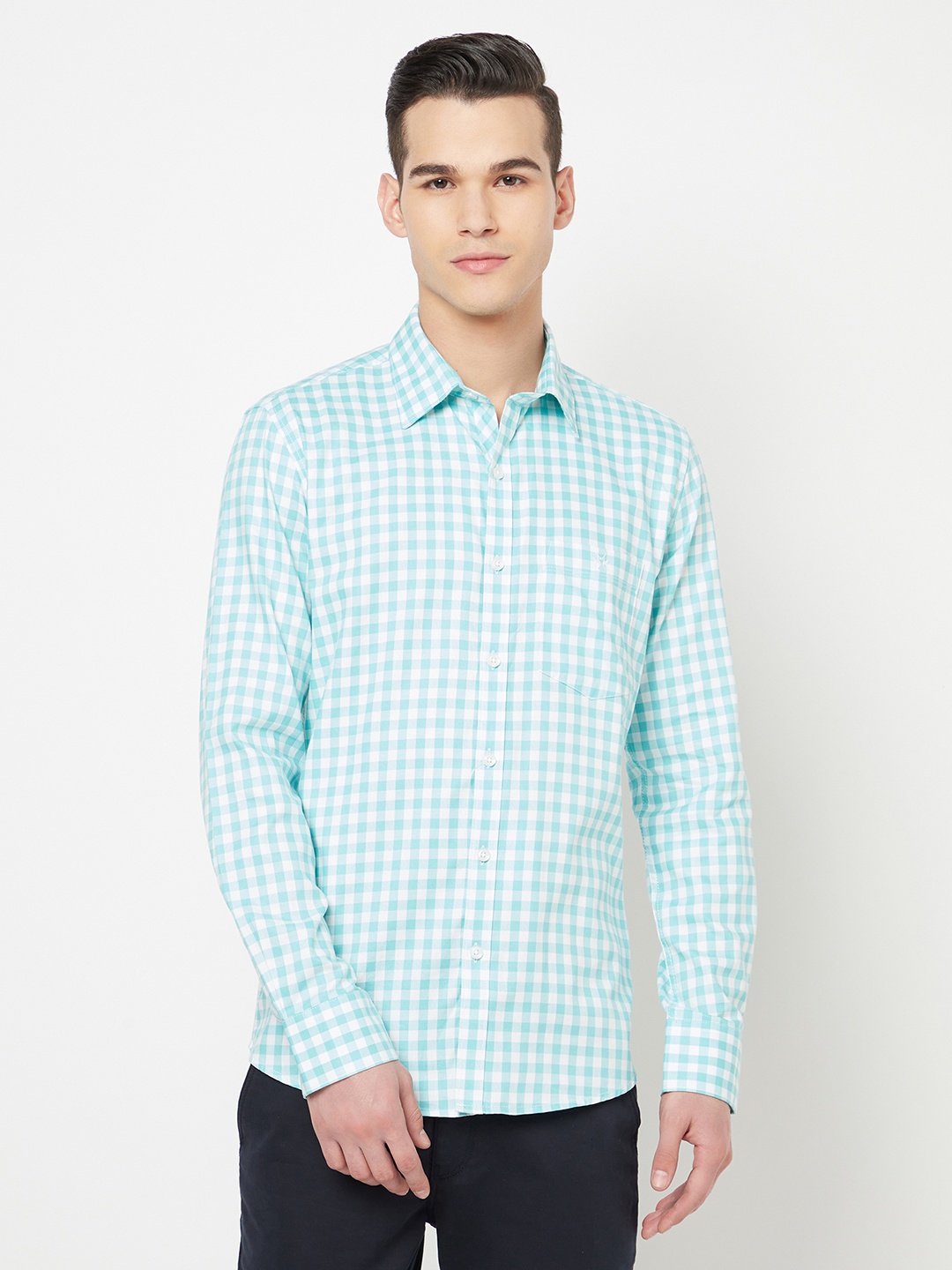 

Crimsoune Club Men Green Slim Fit Gingham Checked Pure Cotton Casual Shirt