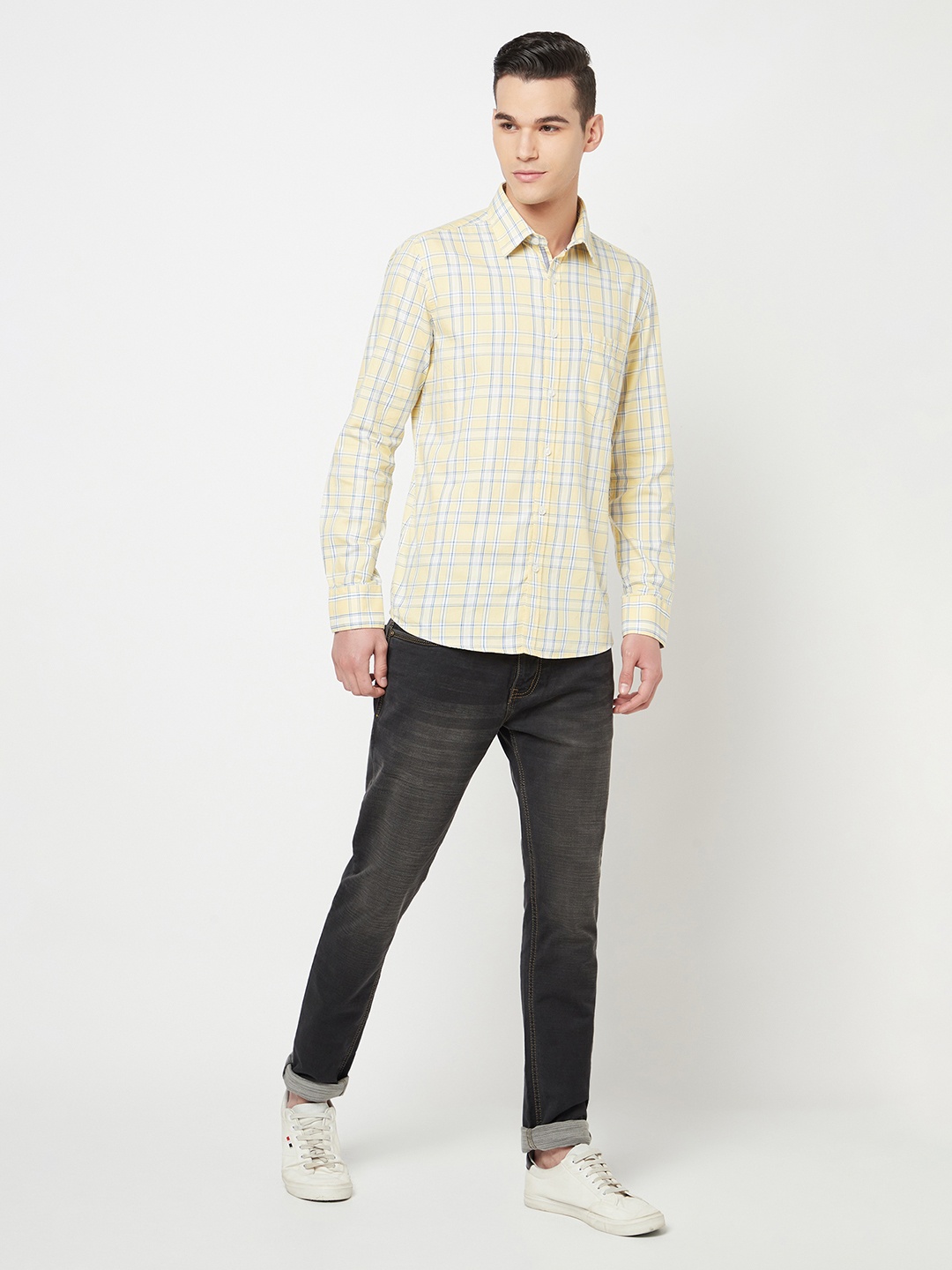 

Crimsoune Club Men Yellow Cotton Slim Fit Checked Casual Shirt