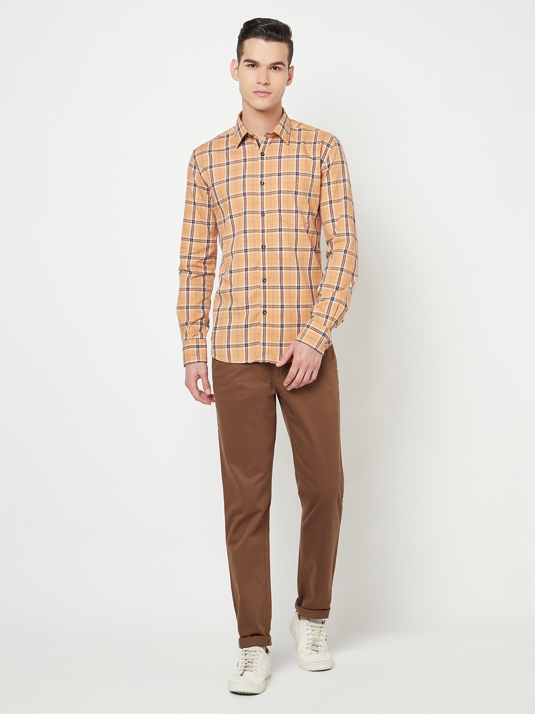 

Crimsoune Club Men Peach-Coloured Slim Fit Tartan Checked Pure Cotton Casual Shirt