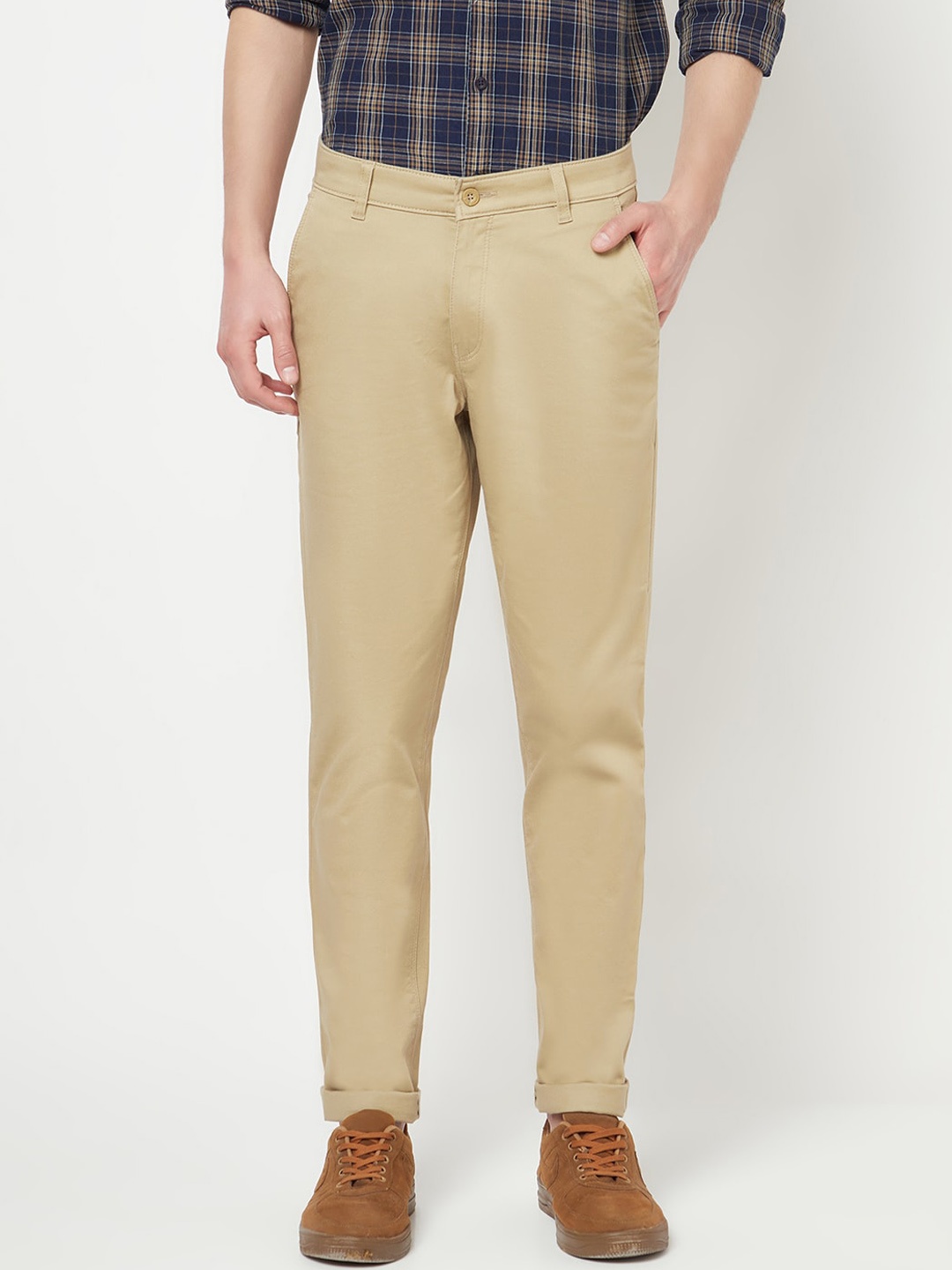 

Crimsoune Club Men Beige Solid Regular Fit Chinos Trousers