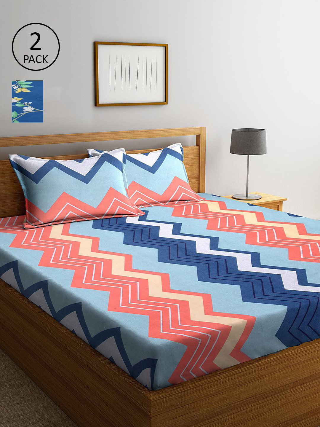 

KLOTTHE Blue Geometric 210 TC 2 King Bedsheet with 4 Pillow Covers