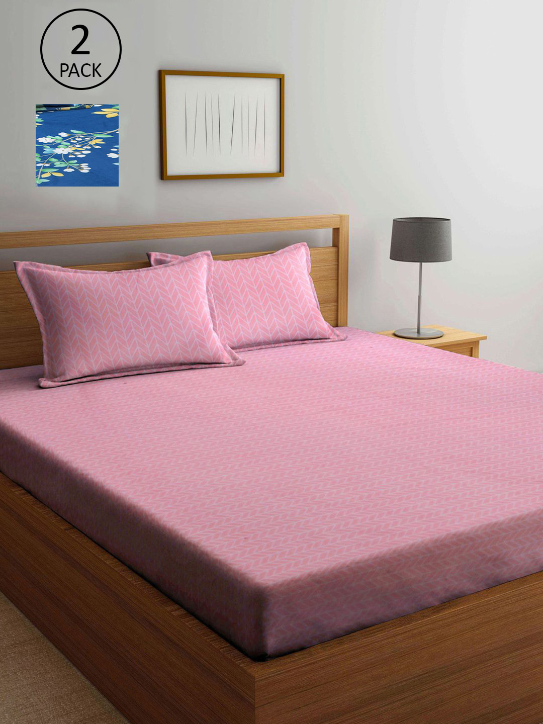 

KLOTTHE Multicoloured Geometric 210 TC 2 King Bedsheet with 4 Pillow Covers, Multi