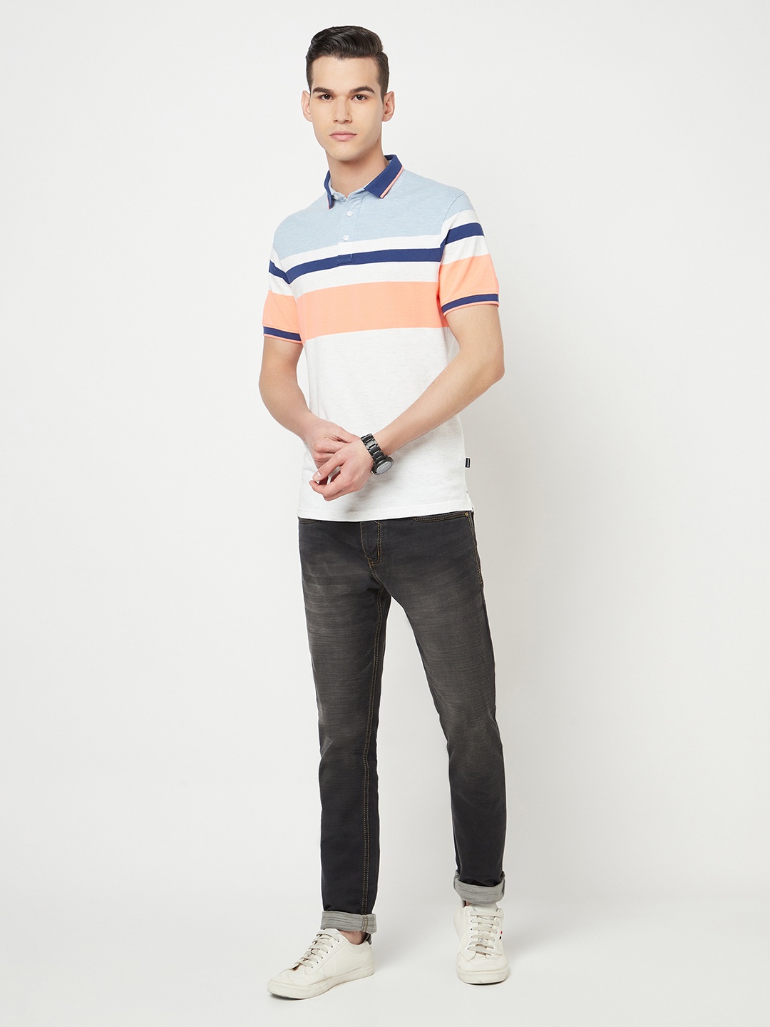 

Crimsoune Club Men White & Blue Colorblocked Polo Collar T-shirt