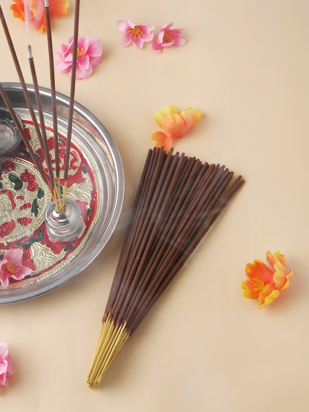 

RDK Beige Luxury-Premium Fragrance Rose Incense Sticks