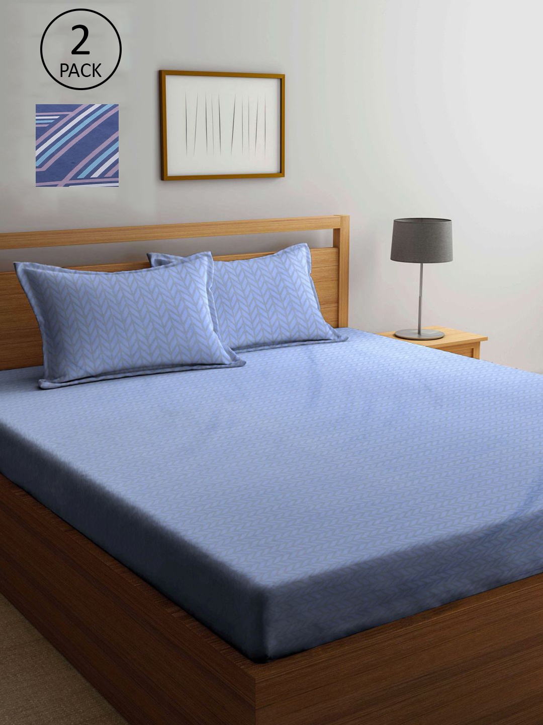 

KLOTTHE Blue Geometric 210 TC 2 King Bedsheet with 4 Pillow Covers