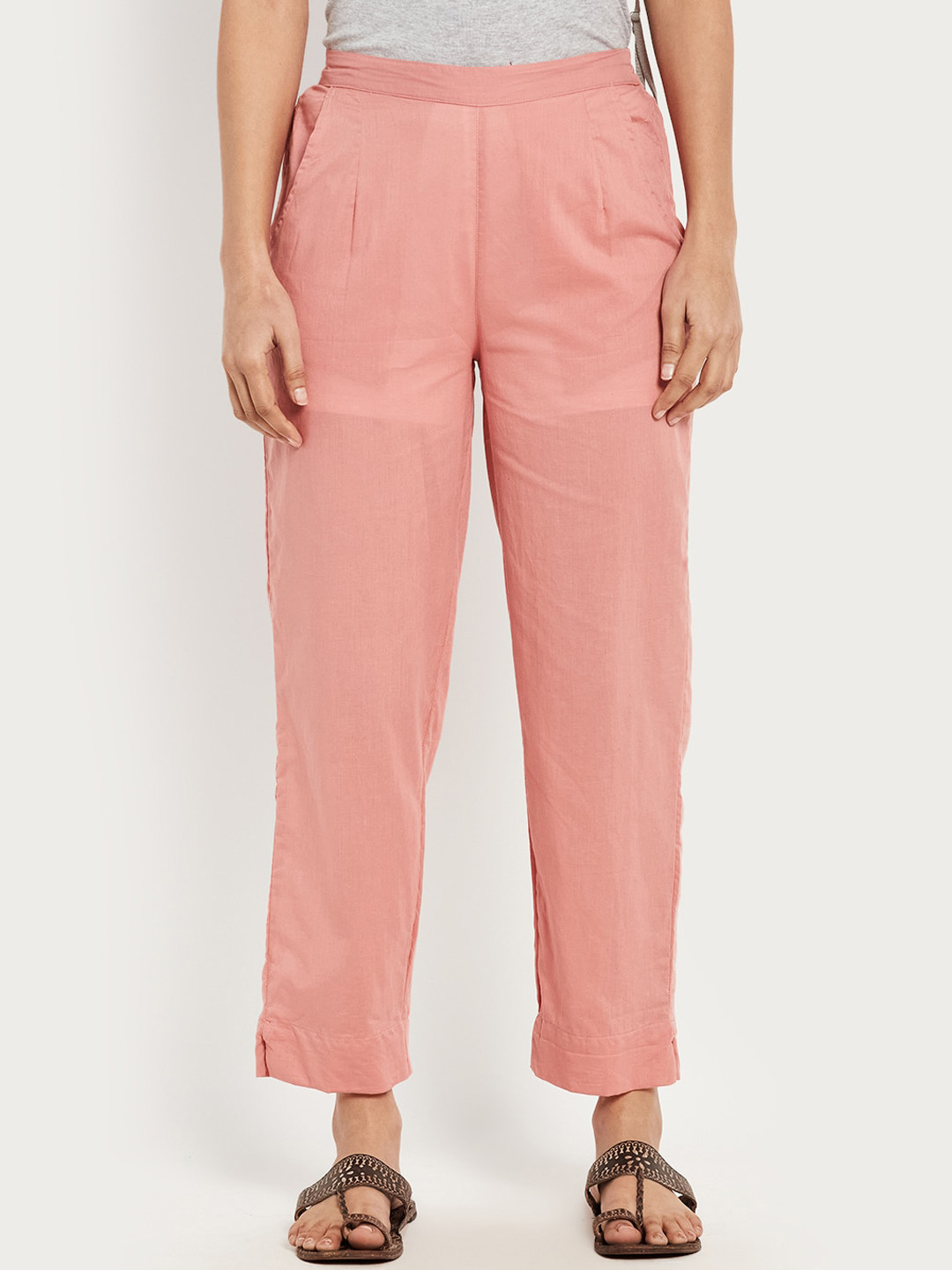 

Fabindia Women Pink Pleated Regular Fit Trousers