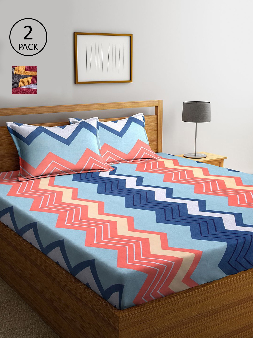 

KLOTTHE Blue & Red Geometric 210 TC 2 King Bedsheet with 4 Pillow Covers