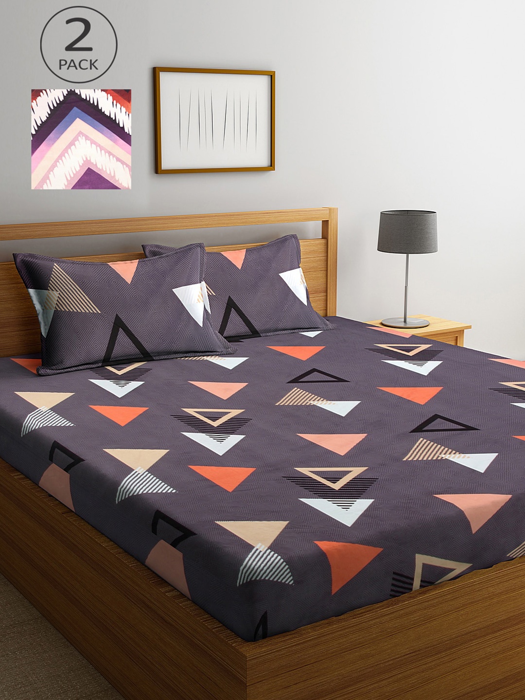 

KLOTTHE Multi Color Geometric Printed 210 TC 2 King Bedsheets with 4 Pillow Covers