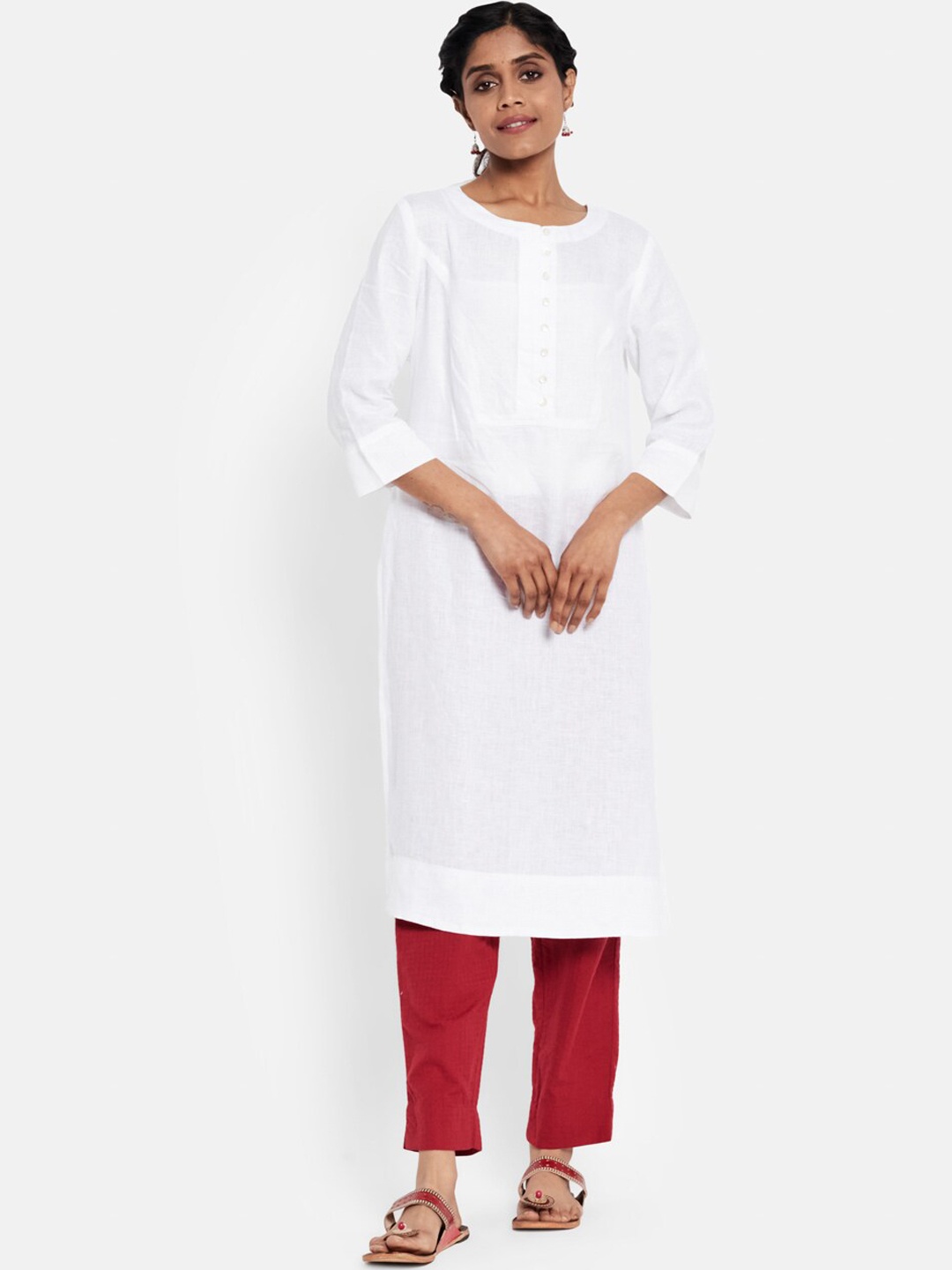 

Fabindia Women White Solid Straight Kurta