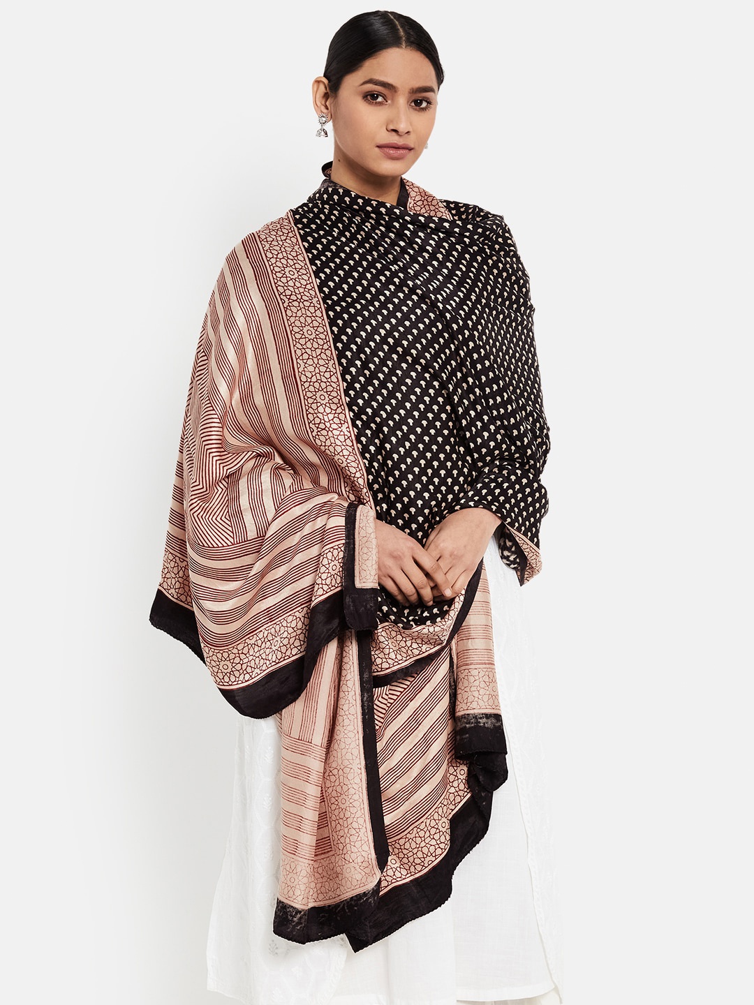 

Fabindia Black & Beige Ethnic Motifs Printed Pure Silk Dupatta