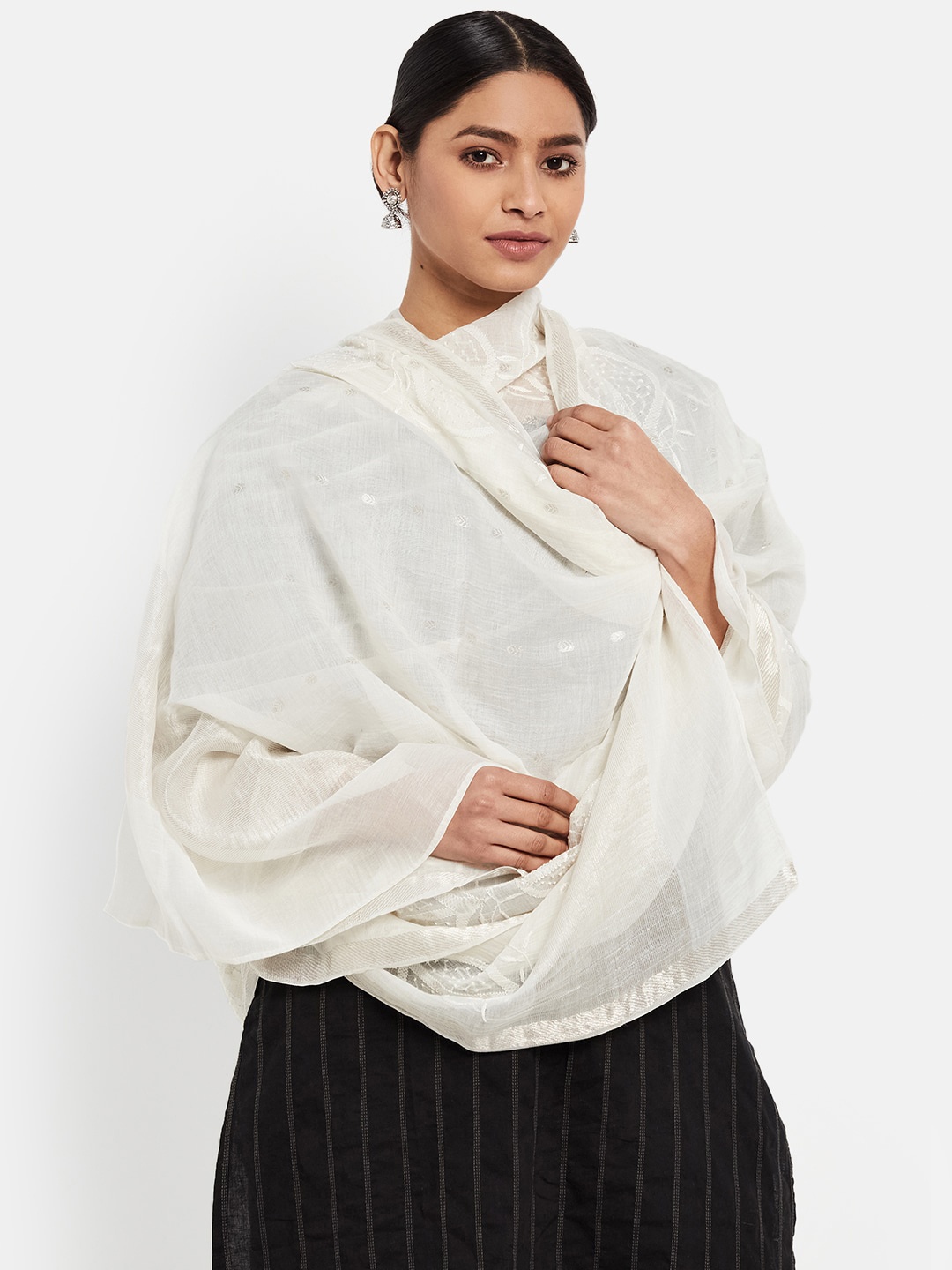 

Fabindia Off White Embroidered Cotton Silk Dupatta with Chikankari