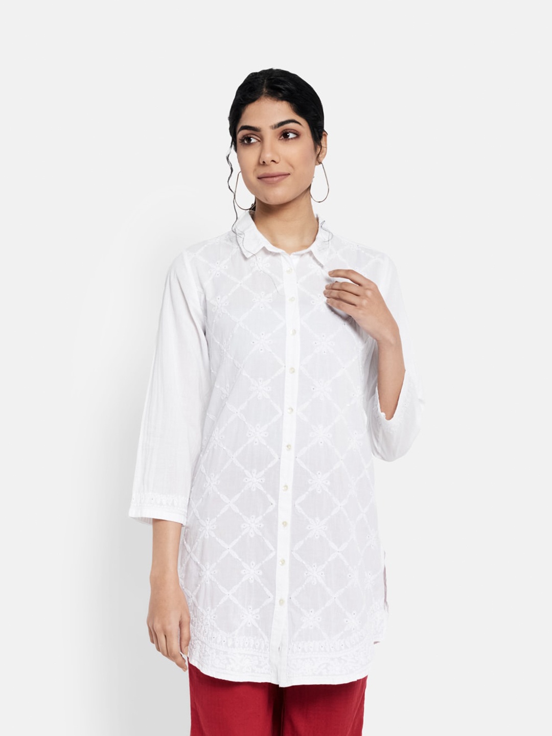 

Fabindia Women White Shirt Collar Chikankari Embroidered Tunic